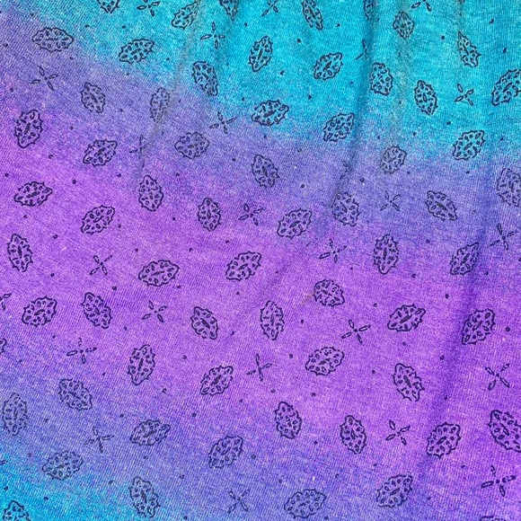 Vintage 80s purple & blue abstract ombré high waisted shorts 🌀 - Picture 5 of 13